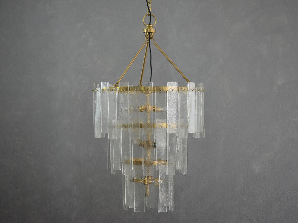 Vyrelli Chandelier