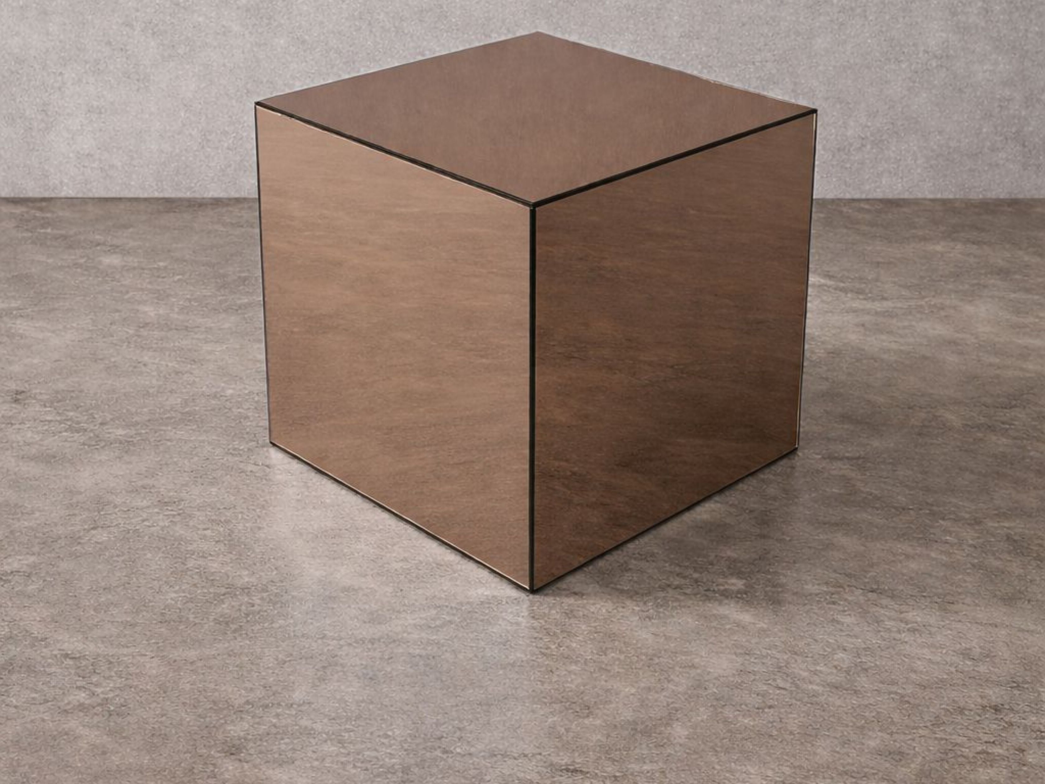 Vetra Table